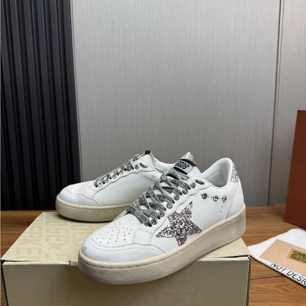 Golden Goose White Sneakers - Picture 4 of 6